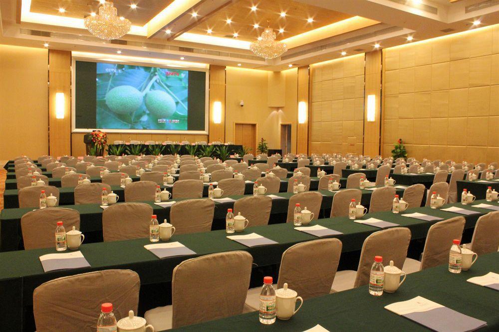 ננינג New Cozy Harbour Hotel מראה חיצוני תמונה